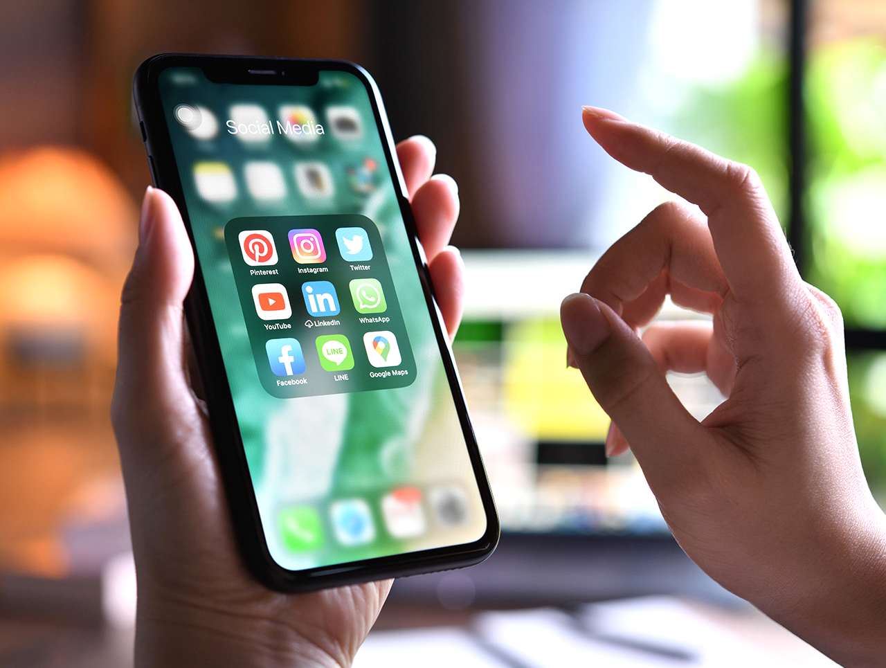 Mobil Uygulama 1 Shape Image