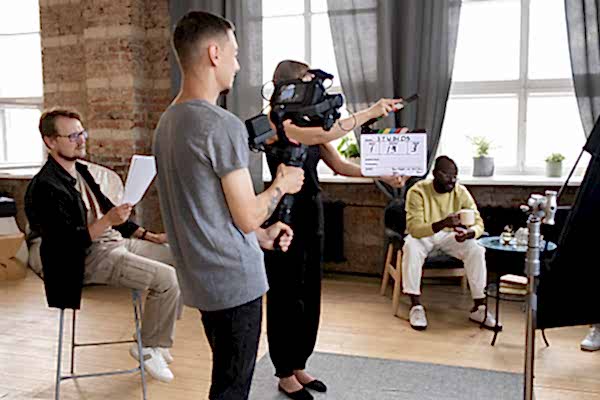 Fotoğraf & Video 2 Reklam & Tanıtım Filmi